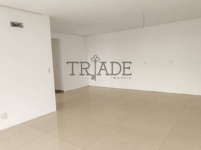 Apartamento para Venda em Caxias do Sul - 2