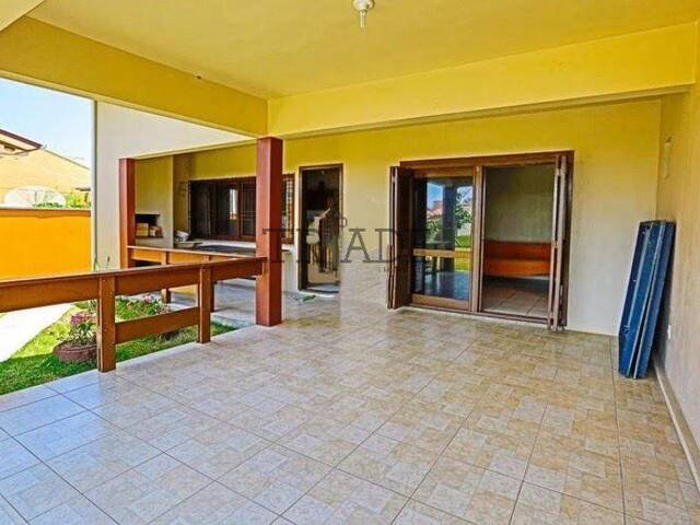 #TRD430 - Casa para Venda em Arroio do Sal - RS