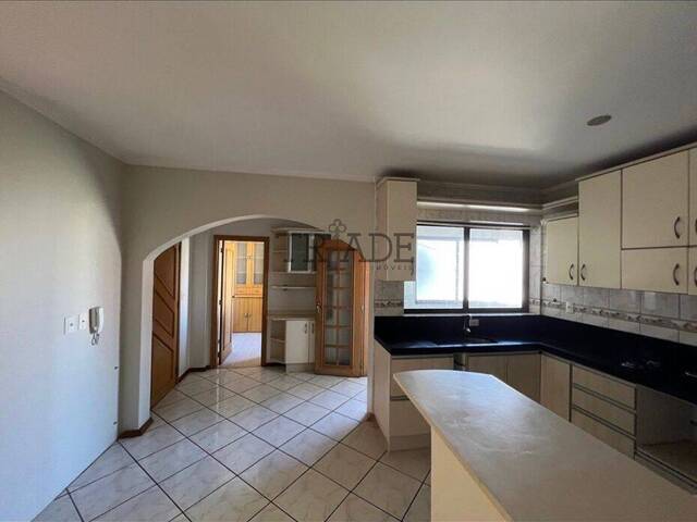 Apartamento para Venda em Caxias do Sul - 5