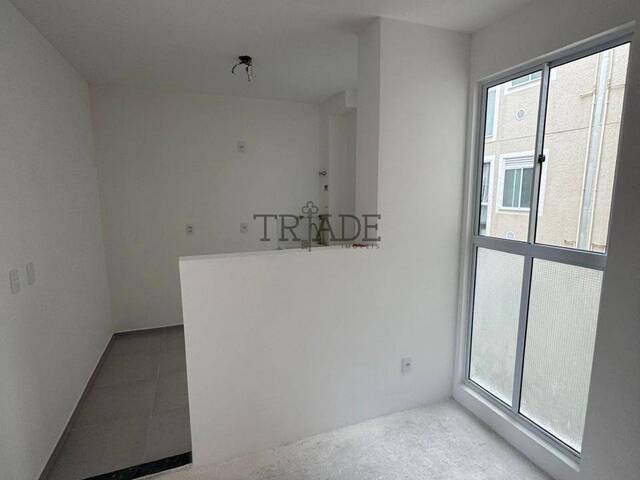 Apartamento para Venda em Caxias do Sul - 3