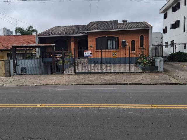 #TRD535 - Casa para Venda em Caxias do Sul - RS