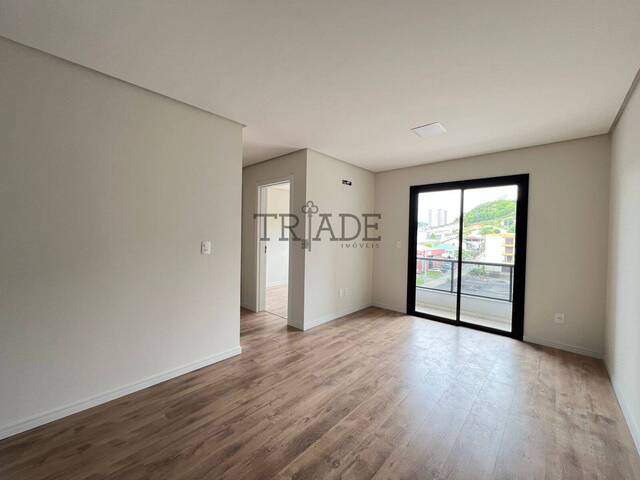 Apartamento para Locação em Caxias do Sul - 5