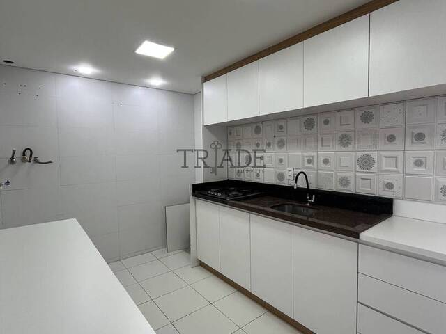 Apartamento para Venda em Caxias do Sul - 2