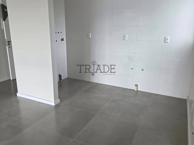 Apartamento para Venda em Caxias do Sul - 5