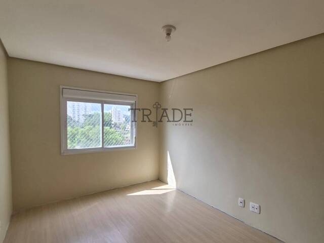 Apartamento para Venda em Caxias do Sul - 4