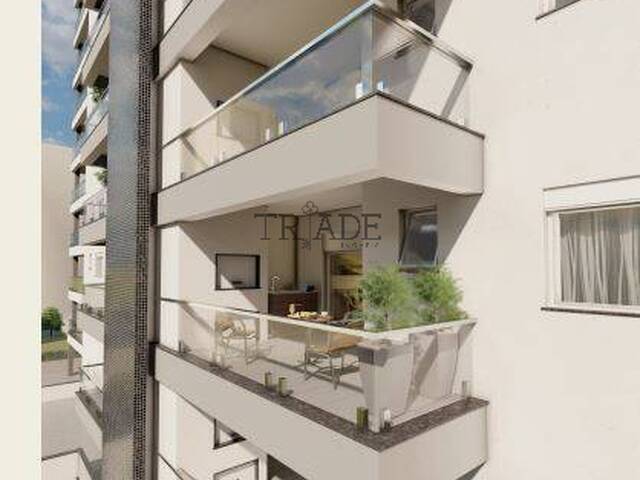 #768 - Apartamento para Venda em Caxias do Sul - RS