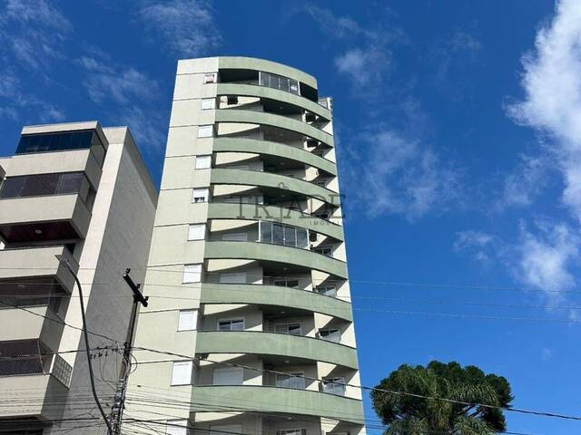 Apartamento para Venda em Caxias do Sul - 2