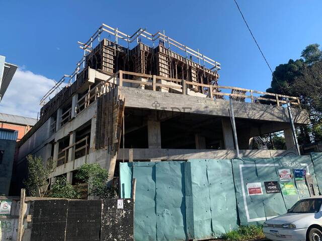 Apartamento para Venda em Caxias do Sul - 2