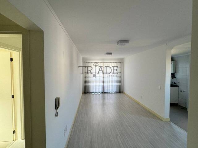 Apartamento para Venda em Caxias do Sul - 2